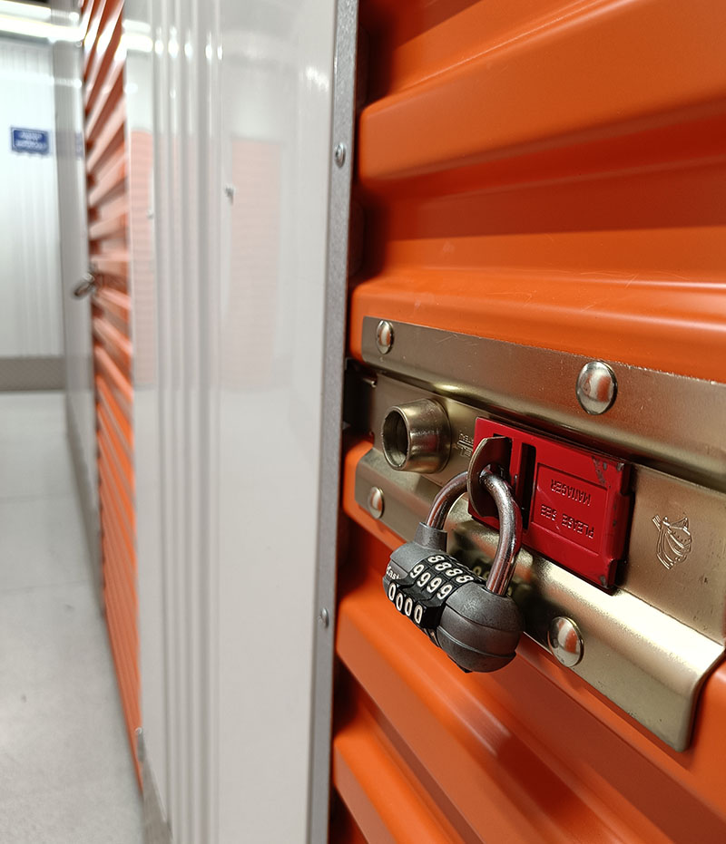location-box-de-stockage-pour-les-professionnels-sherpabox-aix-en-provence-meyreuil-2024